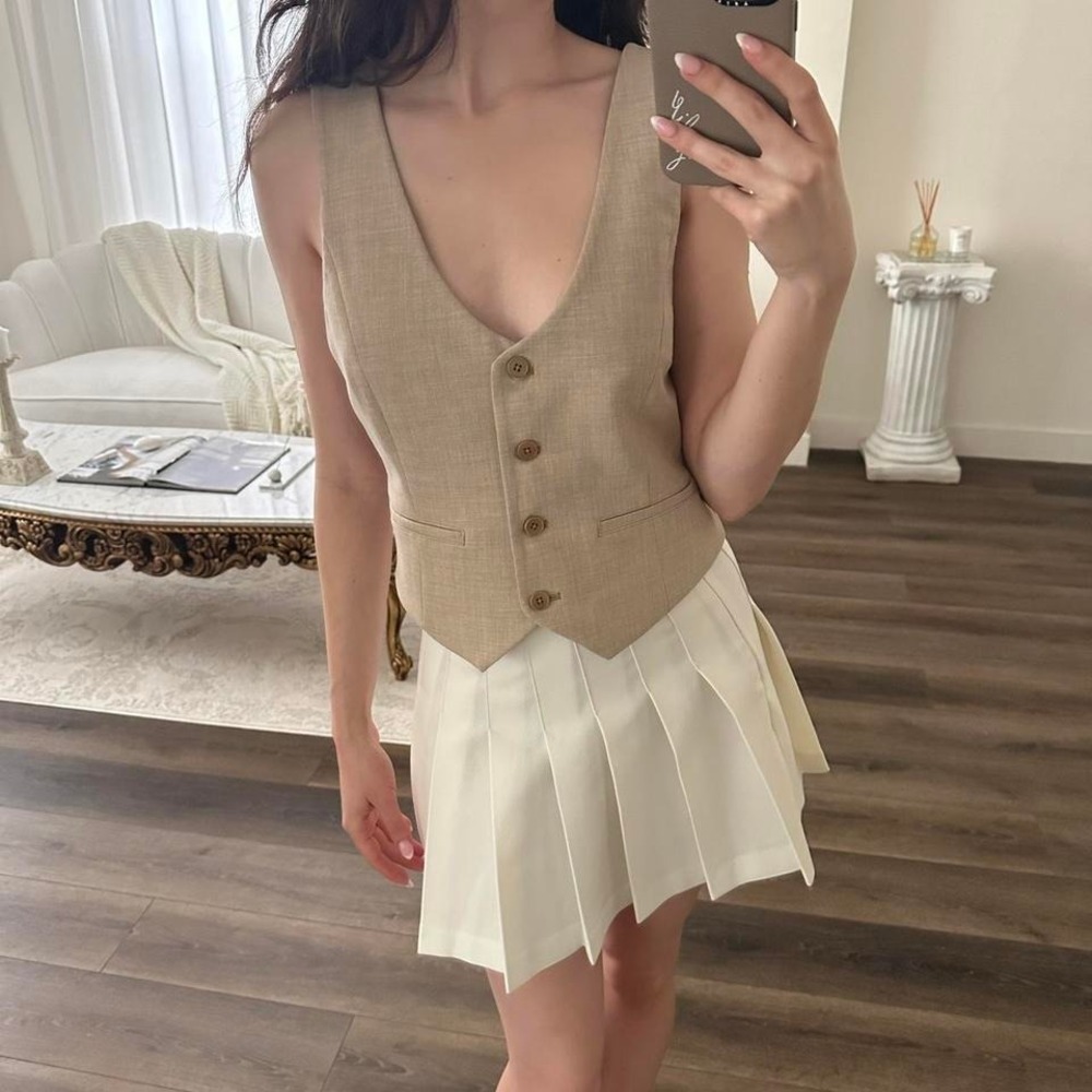 Aritzia Wilfred Sz 6 Desire Vest in Heather Oat Beige NWT